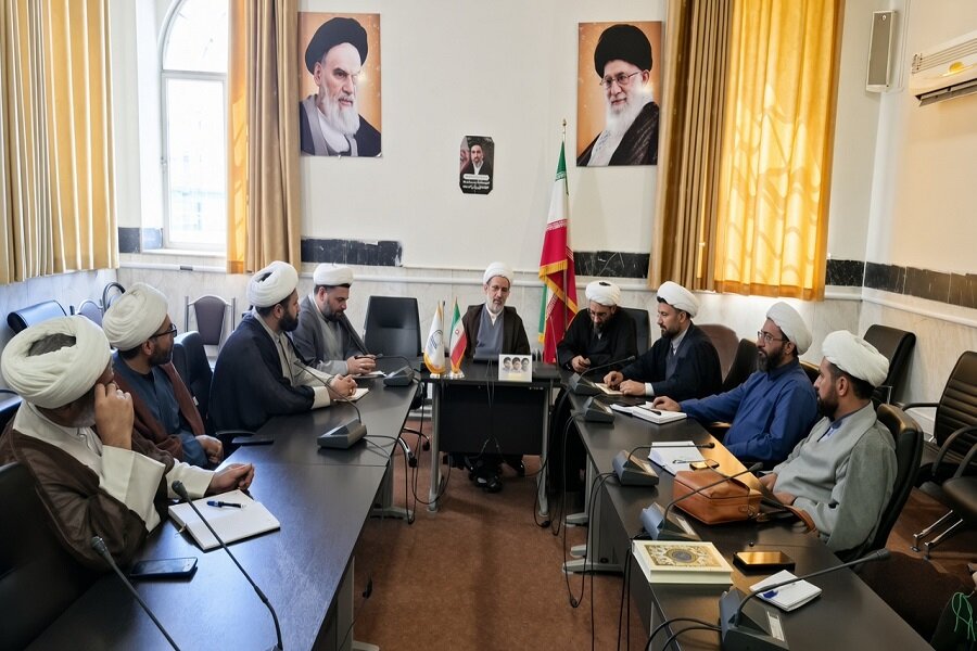 نشست هماهنگی حضور روحانیون در رزمایش جان‌فدا در کرمانشاه برگزار شد