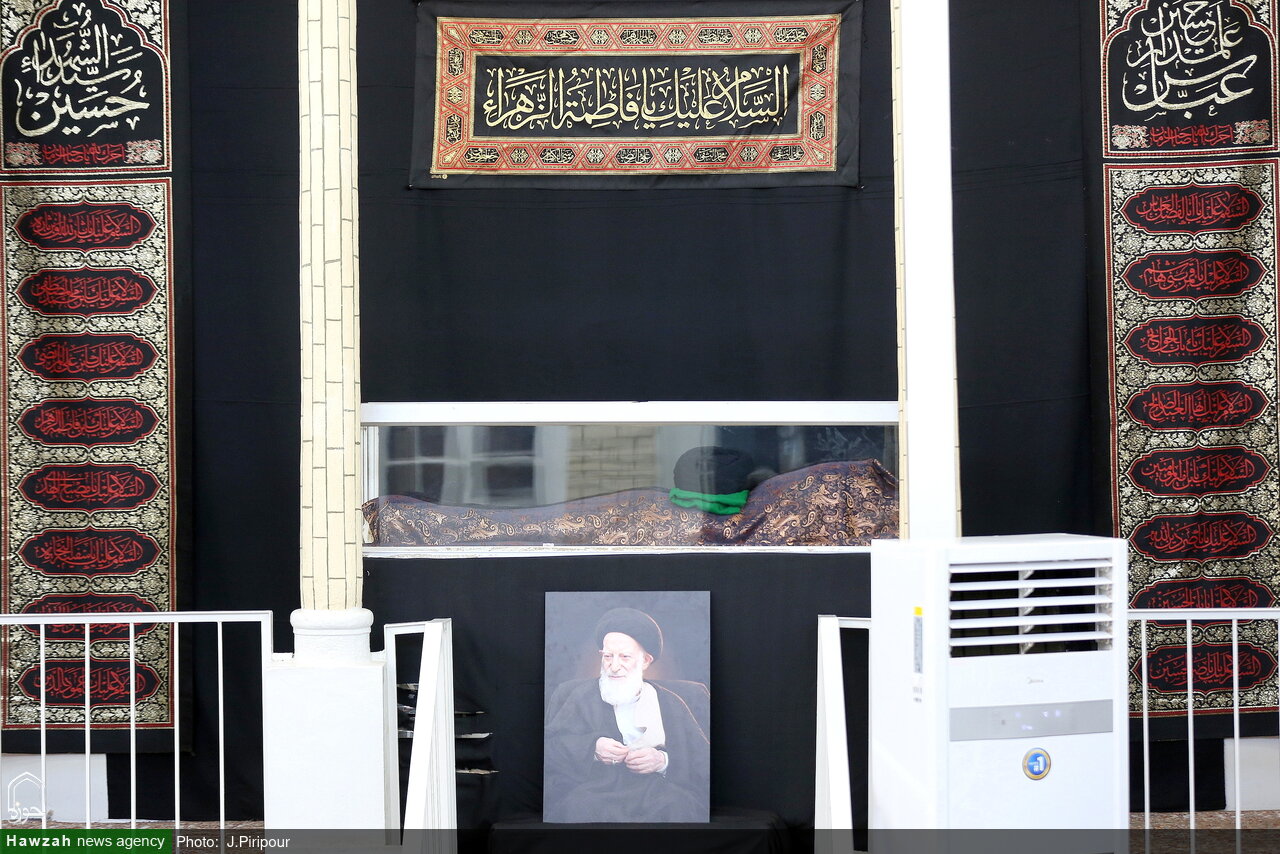 تصاویر/ مراسم وداع با پیکر مرحوم آیت الله العظمی شبیری زنجانی(ره)