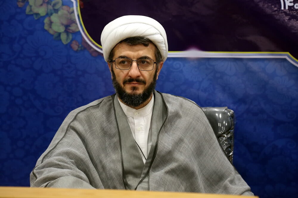 آیت‌الله العظمی شبیری‌زنجانی فقاهت راسخ را با پژوهشگری عمیق و تتبّع خستگی‌ناپذیر درهم آمیخت