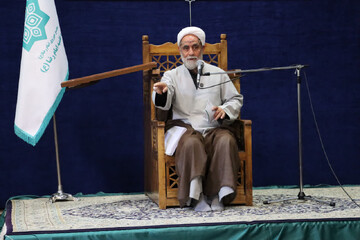 طلاب از سیره علمی و اخلاقی آیت‌الله العظمی شبیری زنجانی الگوگیری کنند