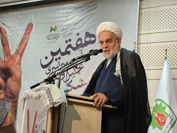 شهدا الگوهای ماندگار عزت، ایثار و فداکاری برای نسل‌های آینده هستند