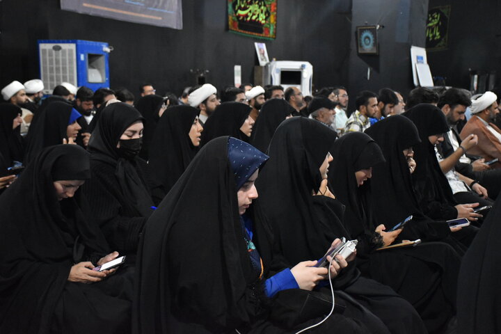 نشست فعالان رسانه و فضای مجازی با محوریت جهاد تبیین و مقابله با جنگ روانی دشمن برگزار شد