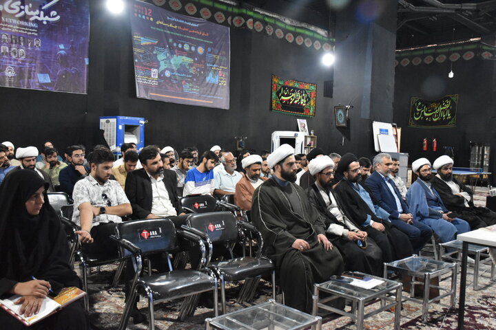 نشست فعالان رسانه و فضای مجازی با محوریت جهاد تبیین و مقابله با جنگ روانی دشمن برگزار شد