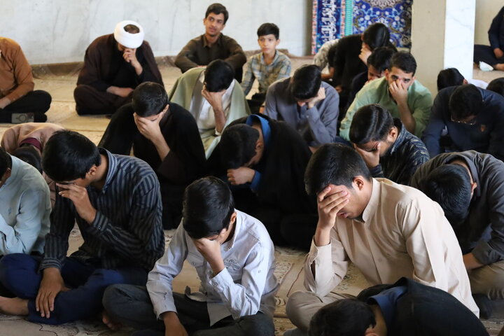 تصاویر/ برگزاری مراسم بزرگداشت آیت‌الله العظمی شبیری زنجانی در مدرسه علمیه امام جعفر صادق(ع) زاهدان