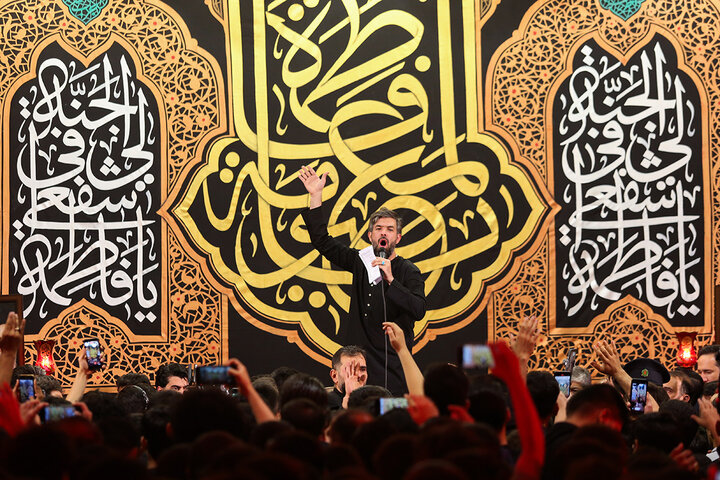 عزاداری پرشور نسل جوان در شب رحلت حضرت معصومه(س)