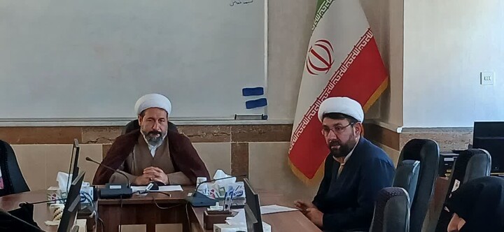 تصاویر / جلسه هیئت اندیشه ورز بسیج طلاب خواهران استان آذربایجان شرقی