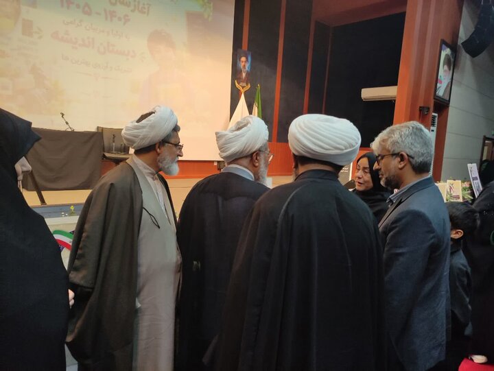 تصاویر/چهاردهمین همایش کریمه اهل بیت علیهم السلام در بندرعباس