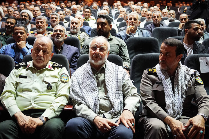 تصاویر/ آیین ملی تکریم پیشکسوتان جهاد و مقاومت