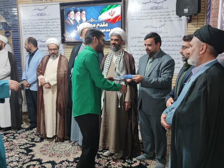 تصاویر/ مراسم آغاز سال تحصیلی جدید در حوزه علیه شهرستان زرند