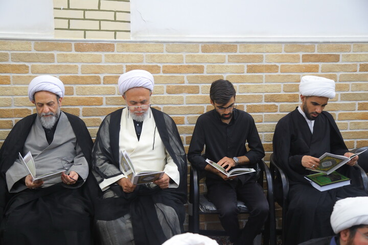 تصاویر / حضور علما و طلاب در بیت مرحوم آیت الله العظمی شبیری زنجانی