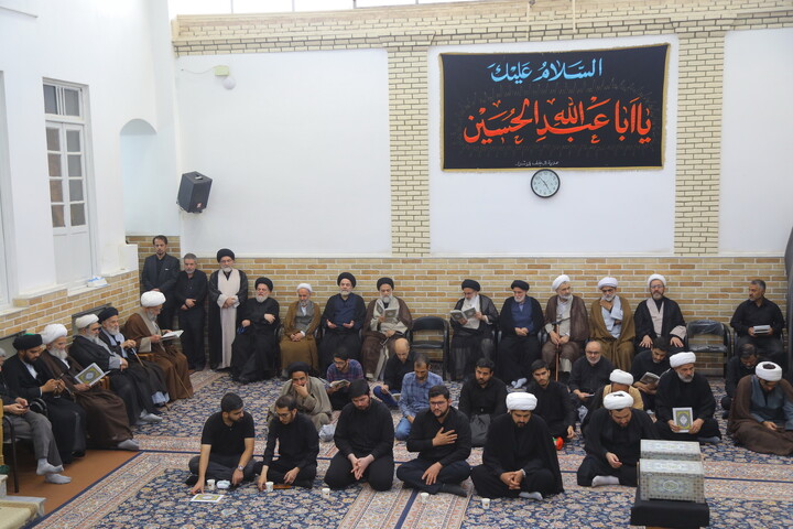 تصاویر / حضور علما و طلاب در بیت مرحوم آیت الله العظمی شبیری زنجانی