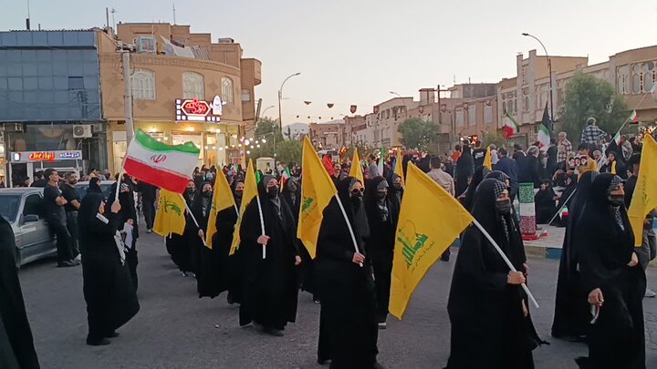تصاویر/ رزمایش 5هزار نفری جان‌فدایان ایران در آران و بیدگل