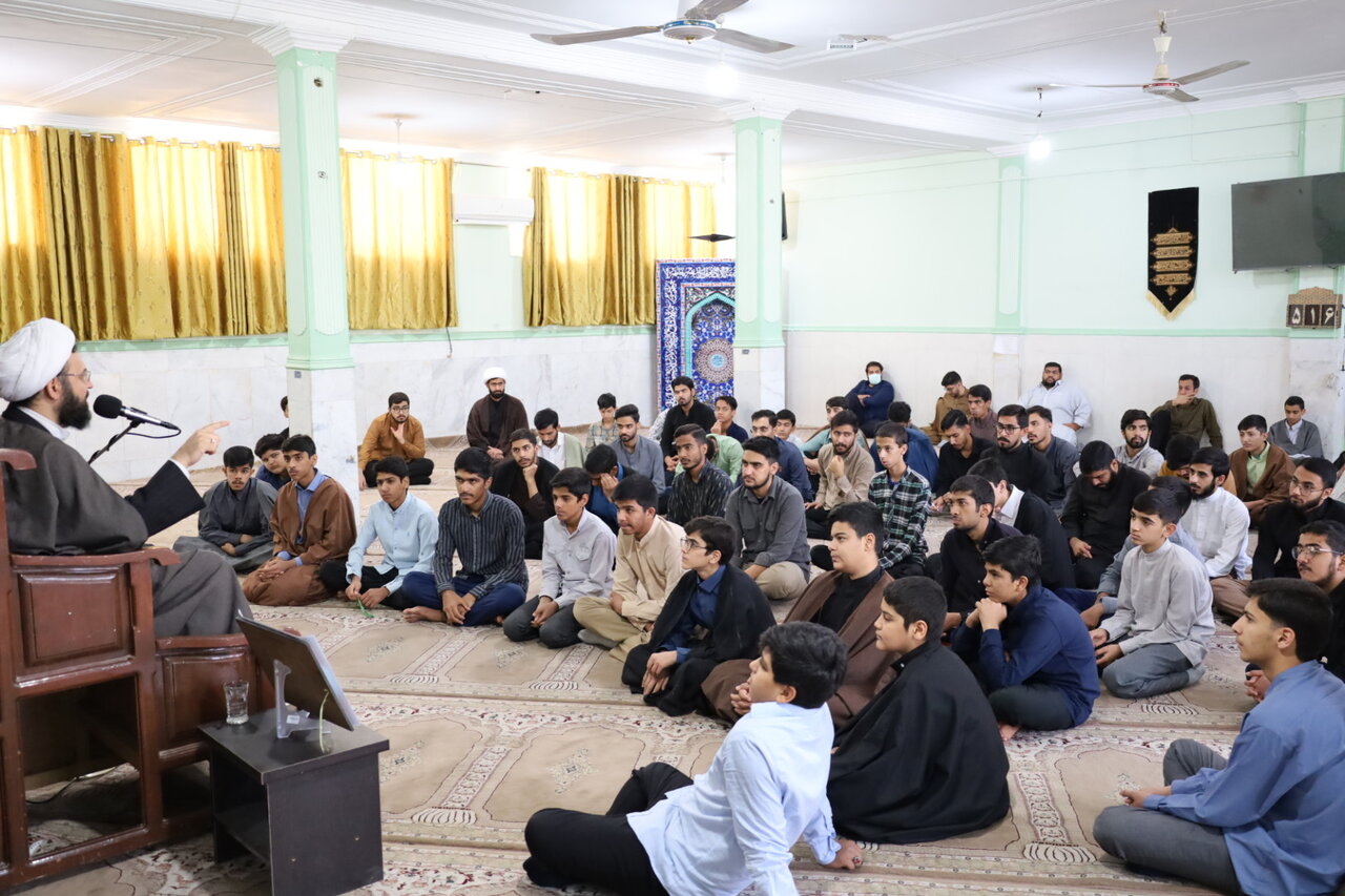تصاویر/ برگزاری مراسم بزرگداشت آیت‌الله العظمی شبیری زنجانی در مدرسه علمیه امام جعفر صادق(ع) زاهدان