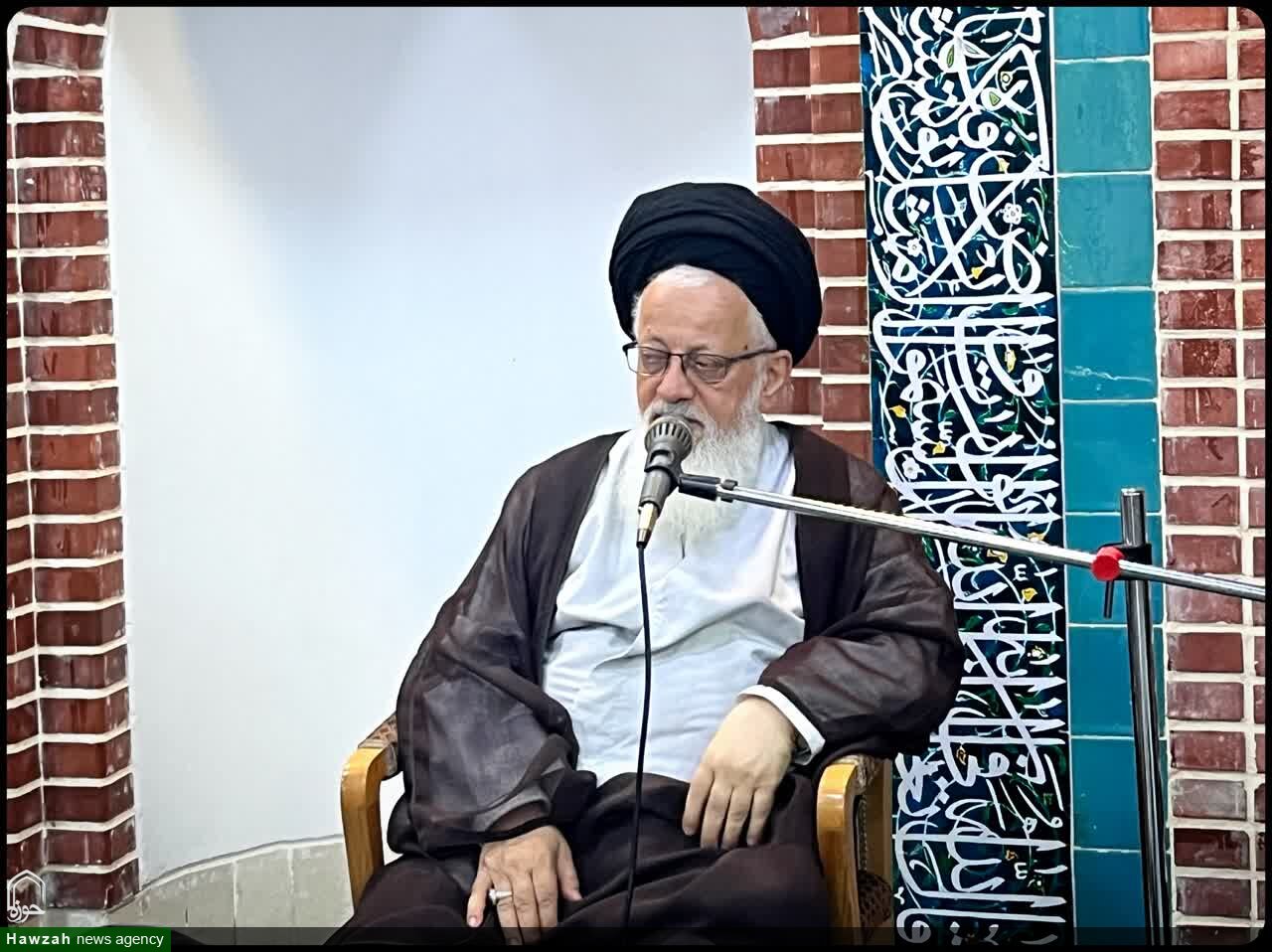 تصاویر / دیدار طلاب برگزیده مدرسه علمیه امام خمینی (ره) گرگان با علمای نجف اشرف