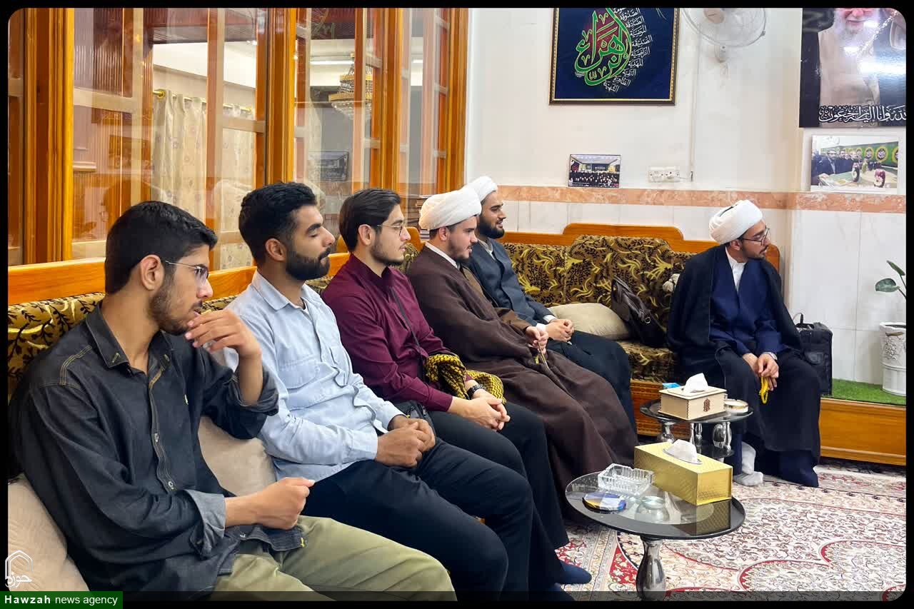 تصاویر / دیدار طلاب برگزیده مدرسه علمیه امام خمینی (ره) گرگان با علمای نجف اشرف