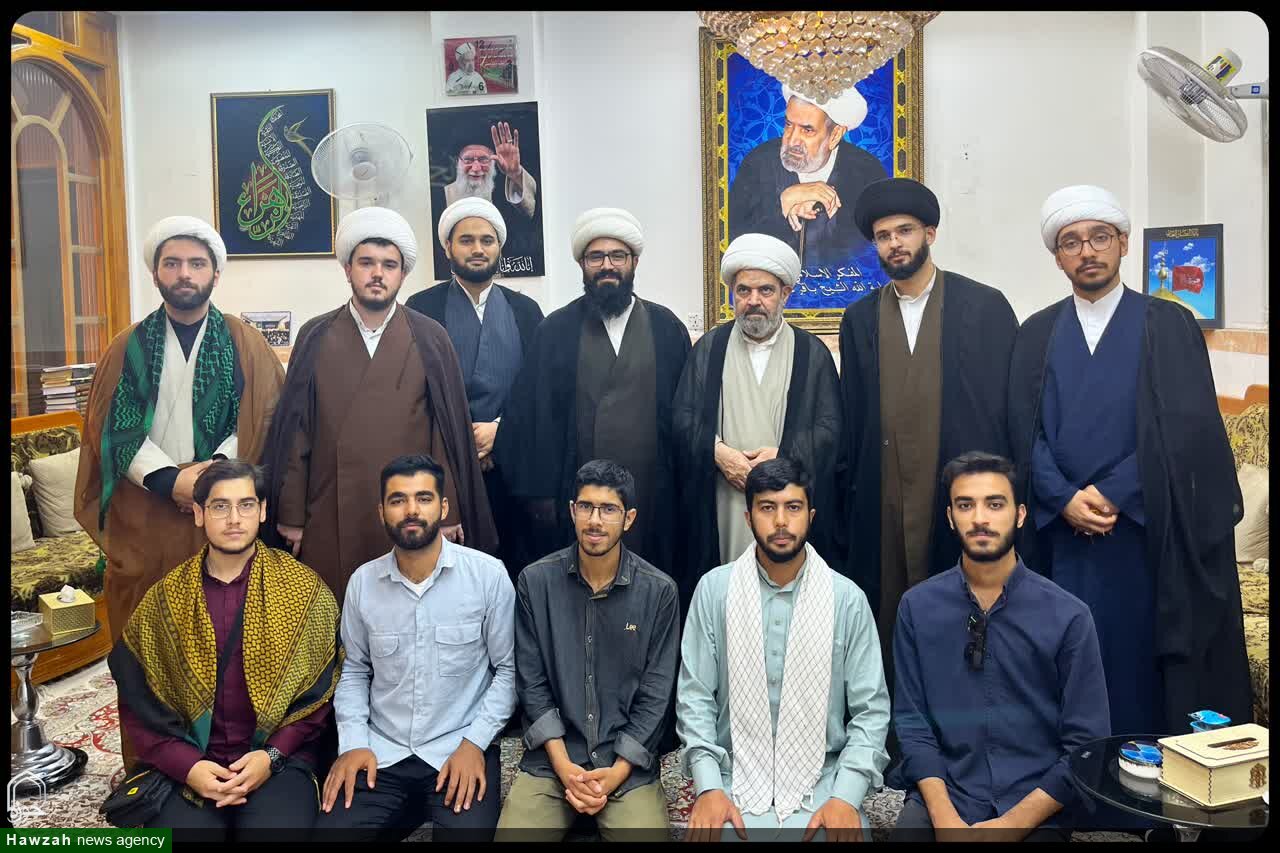 تصاویر / دیدار طلاب برگزیده مدرسه علمیه امام خمینی (ره) گرگان با علمای نجف اشرف