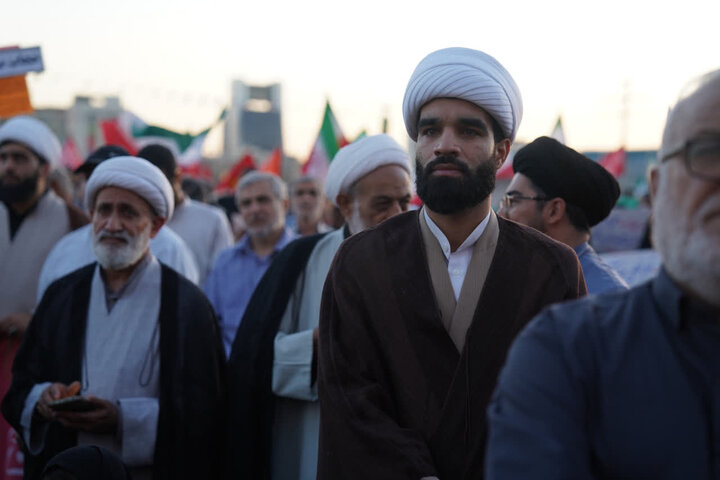 تصاویر / راهپیمایی عفت فاطمی در قزوین برگزار شد