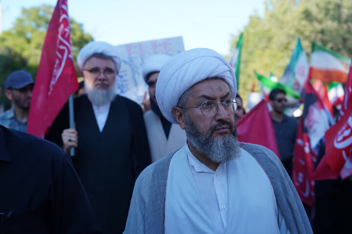 تصاویر / راهپیمایی عفت فاطمی در قزوین برگزار شد