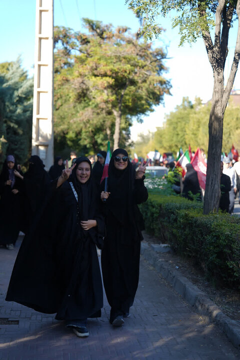 تصاویر / راهپیمایی عفت فاطمی در قزوین برگزار شد