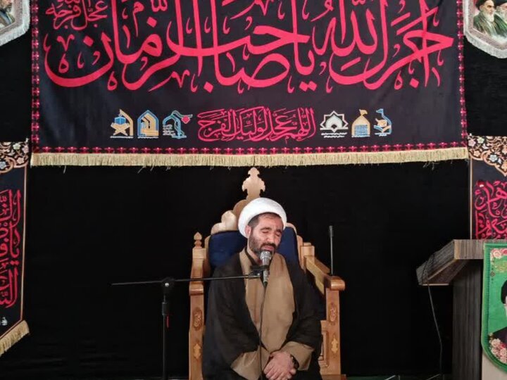 تصاویر/ برگزاری مراسم عزاداری ارتحال آیت الله العظمی شبیری زنجانی در دلفان