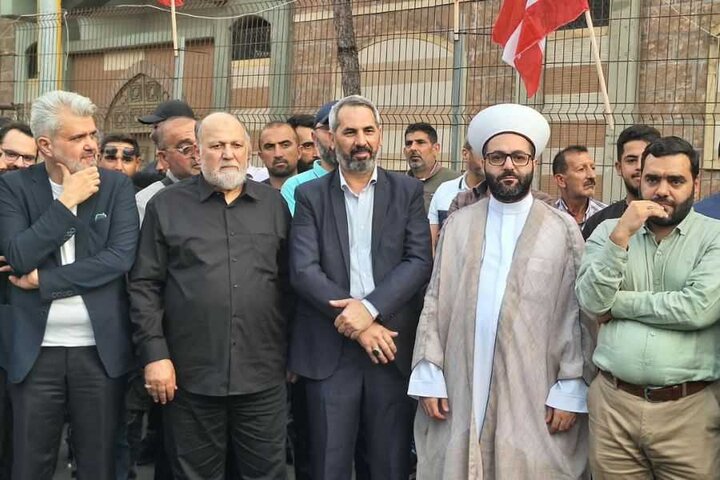 تجمعی اعتراضی در برابر «مجلس اسلامی شیعیان» در اعتراض به تداوم ممنوعیت پروازها میان لبنان و ایران