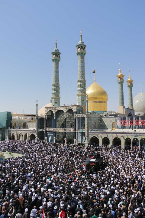 تصاویر/ تشییع پیکر مرجع عالی‌قدر شیعیان آیت‌الله‌العظمی سید موسی شبیری زنجانی در قم