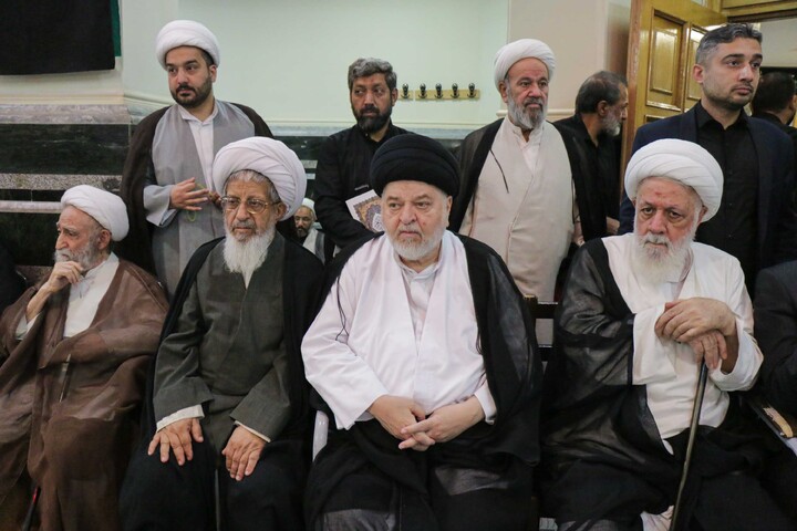 تصاویر/ تشییع پیکر مرجع عالی‌قدر شیعیان آیت‌الله‌العظمی سید موسی شبیری زنجانی در قم