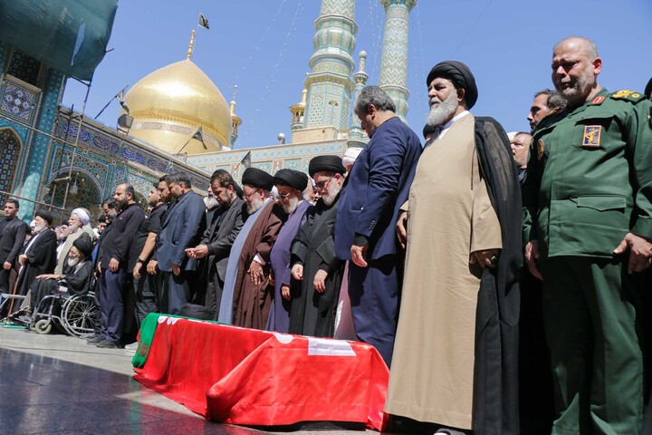 تصاویر/ تشییع پیکر مرجع عالی‌قدر شیعیان آیت‌الله‌العظمی سید موسی شبیری زنجانی در قم