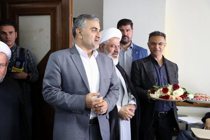 تصاویر/ اجتماع دانشگاهیان دانشگاه آزاد واحد تهران مرکزی در راستای وحدت و انسجام ملی