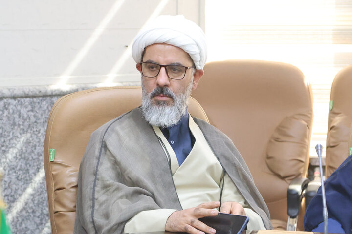 تصاویر /  نشست روحانیون شاغل در ادارات با نماینده ولی فقیه در استان همدان
