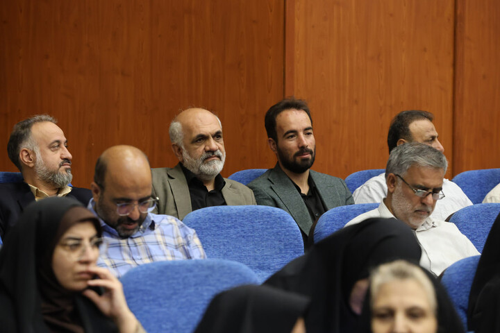 تصاویر / هفتمین آیین ملی تجلیل و تکریم پیشکسوتان دفاع مقدس و مقاومت استان همدان