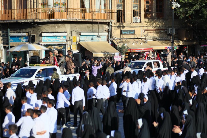 تصاویر / آیین رونمایی از سرود بزرگ همدان