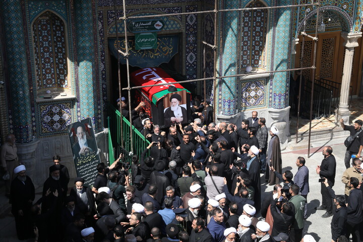تصاویر/ تشییع پیکر آیت‌الله‌العظمی شبیری زنجانی در قم-۳