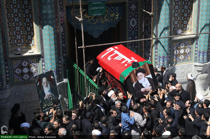 جثمان آية الله العظمى الشبيري الزنجاني يُشيّع في مدينة قم