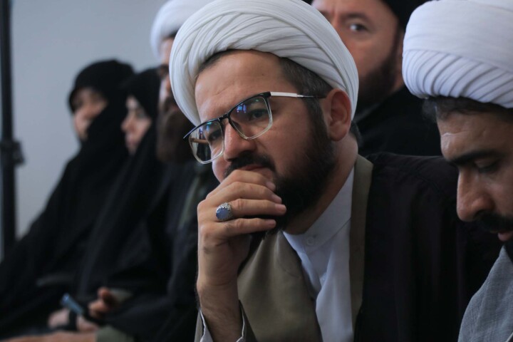 تصاویر| دیدار رئیس مرکز خدمات حوزه‌های علمیه کشور، با اساتید، نخبگان، جهادگران، روحانیون طرح هجرت و مدارس امین