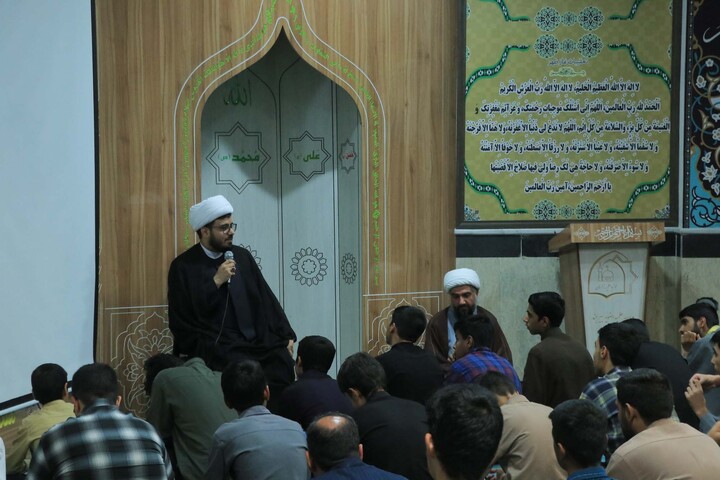 تصاویر| حضور حجت‌الاسلام والمسلمین احسانی در جمع اساتید و طلاب مدرسه علمیه رضویه بیرجند