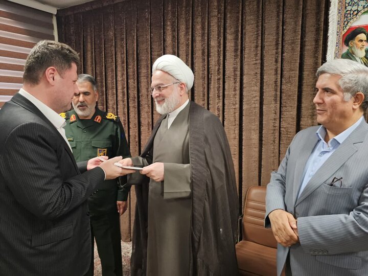 تصاویر/نشست نخبگان بسیج استان کردستان