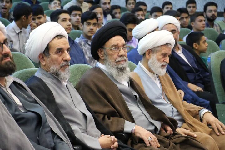 تصاویر| دوره آموزشی-تربیتی «میثاق طلبگی» ویژه طلاب جدیدالورود سال تحصیلی ۱۴۰۶_۱۴۰۵ حوزه علمیه استان اصفهان،