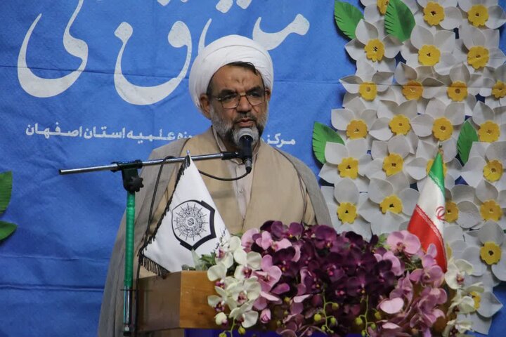 تصاویر| دوره آموزشی-تربیتی «میثاق طلبگی» ویژه طلاب جدیدالورود سال تحصیلی ۱۴۰۶_۱۴۰۵ حوزه علمیه استان اصفهان،