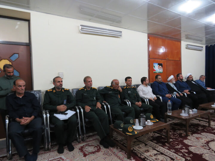 تصاویر/ دیدار فرمانده سپاه دشتستان با امام جمعه برازجان
