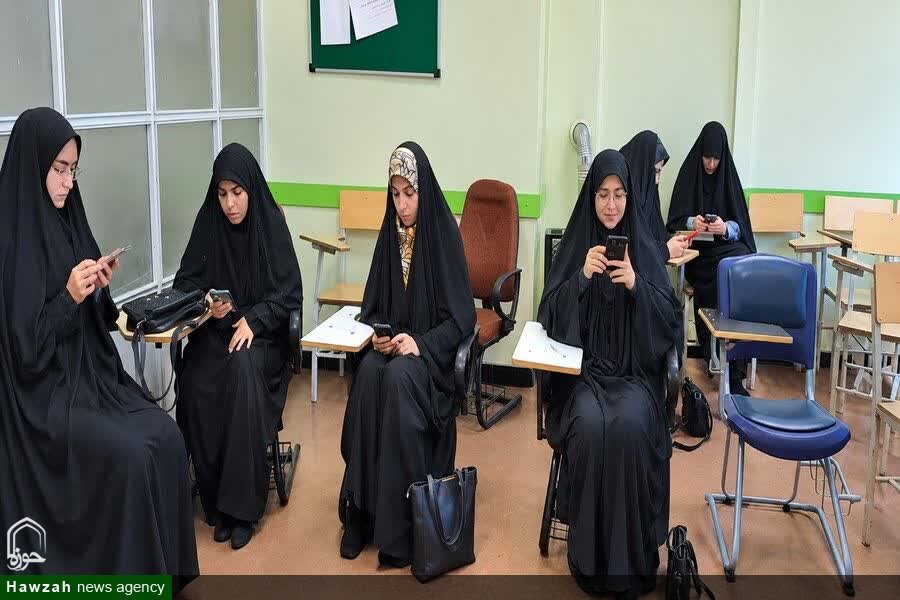 برگزاری آزمون شخصیت‌شناسی متقاضیان ورود به مدرسه علمیه الزهرا(س) همدان