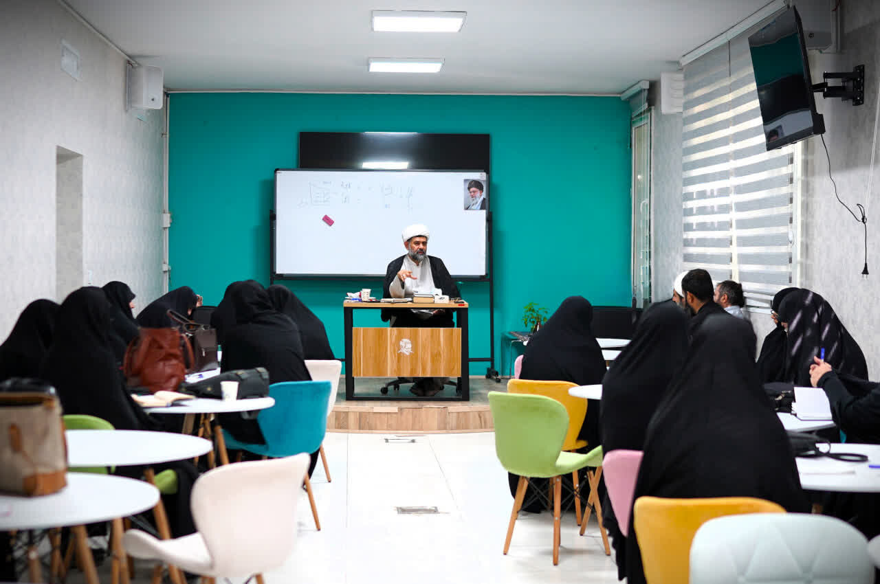 برگزاری بخش دوم دوره آموزشی اساتید مراکز معارف اسلام ناب
