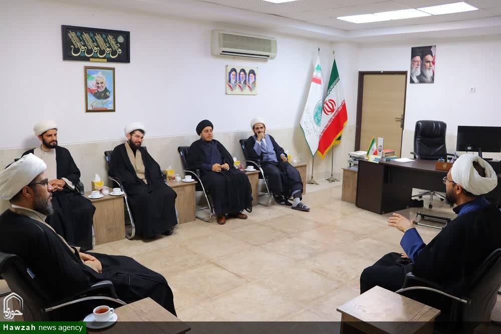 گفت‌وگوی مؤسسه دارالاعلام اهل‌بیت(ع) و دفتر تبلیغات اسلامی خوزستان برای توسعه همکاری‌ها