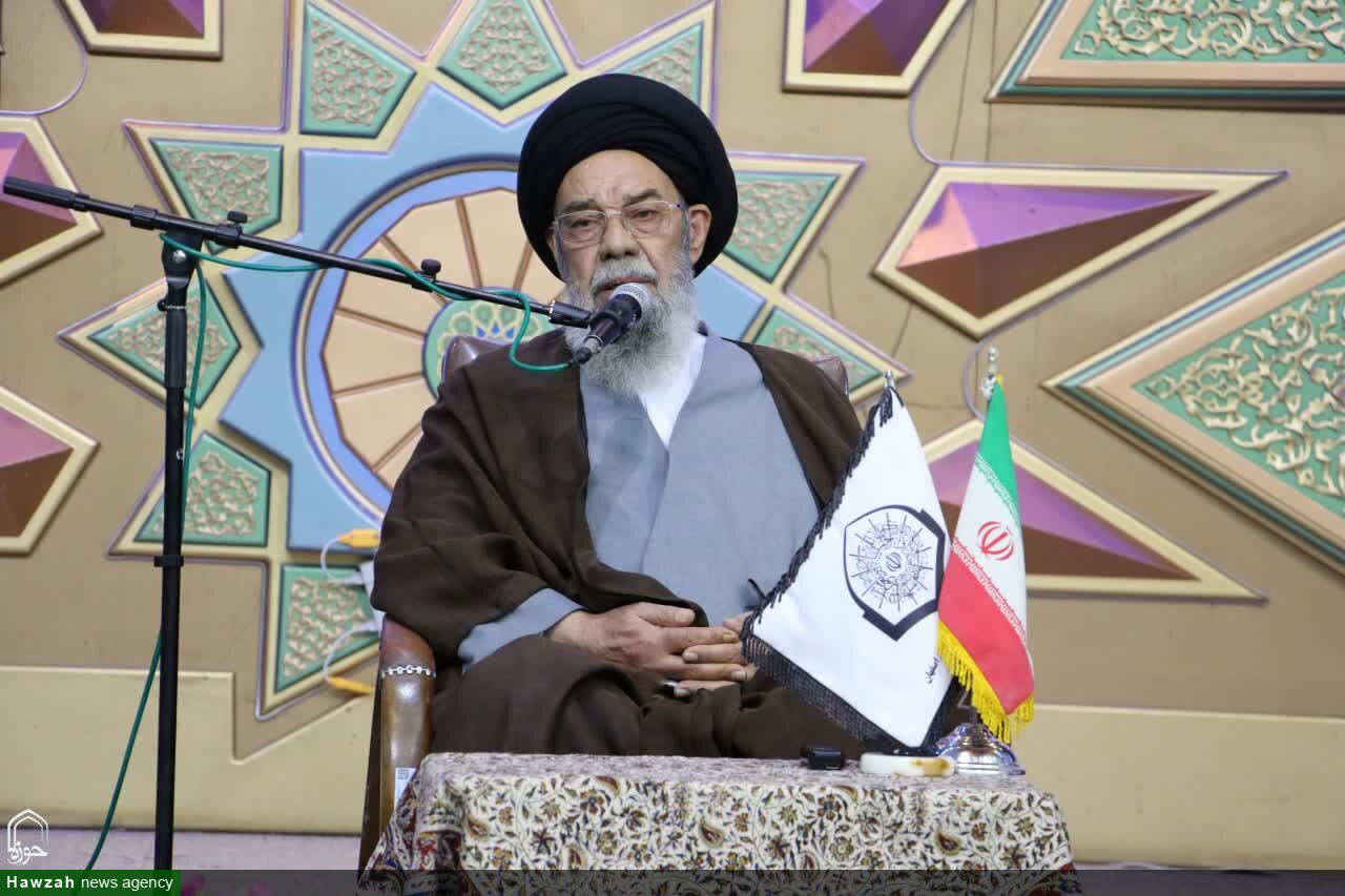 طلبگی مسیری برای رشد و تعالی انسان تا پایان عمر است
