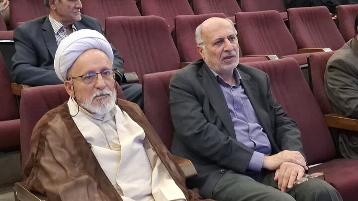 تصاویر/ گرامیداست هفته دفاع مقدس وتجلبل از خانواده معظم شهدا در دانشگاه کاشان