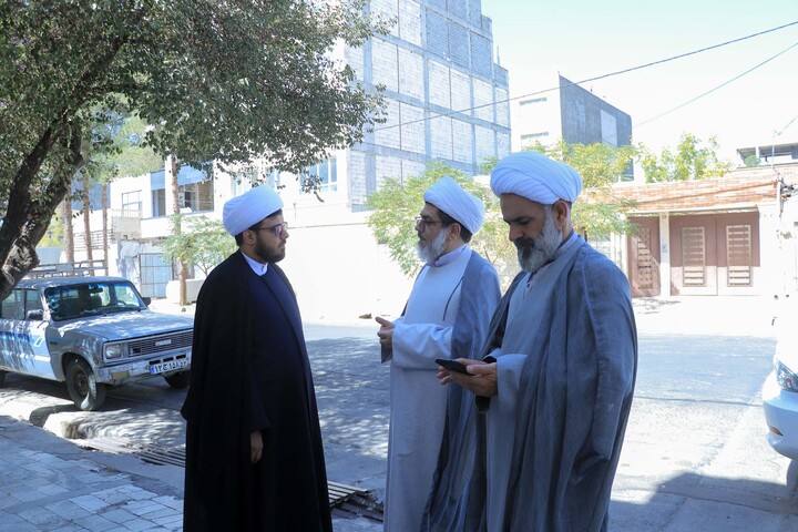 تصایر/ دیدار ئیس مرکز خدمات حوزه‌های علمیه کشور با استاد پیشکسوت حوزه علمیه بیرجند