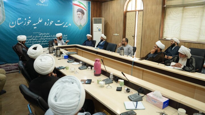 نشست کنش‌گران عرصه بین‌الملل در خوزستان