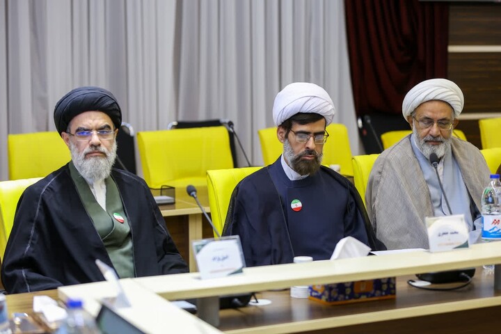 تصاویر / سومین اجلاسیه مدیران مجمع عالی حکمت اسلامی در تبریز