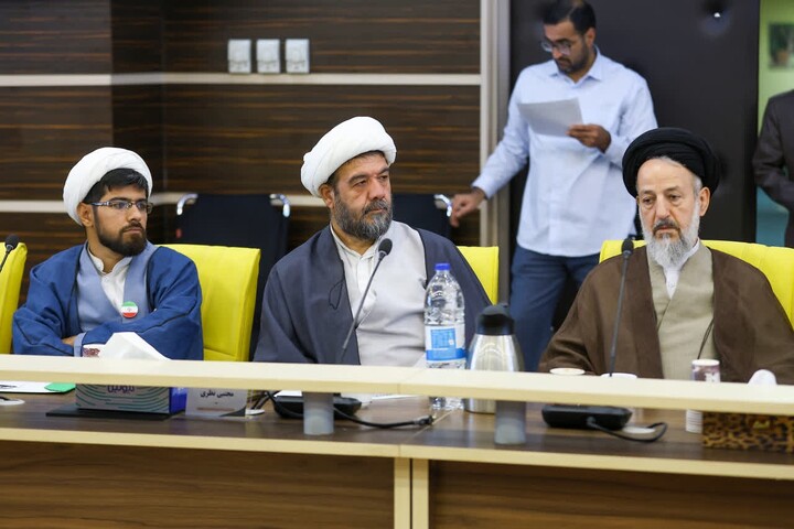تصاویر / سومین اجلاسیه مدیران مجمع عالی حکمت اسلامی در تبریز
