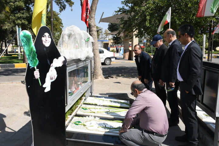 تصاویر/ گلزار شهدای قزوین در آیین سراسری «مهمانی لاله‌ها» گلباران شد